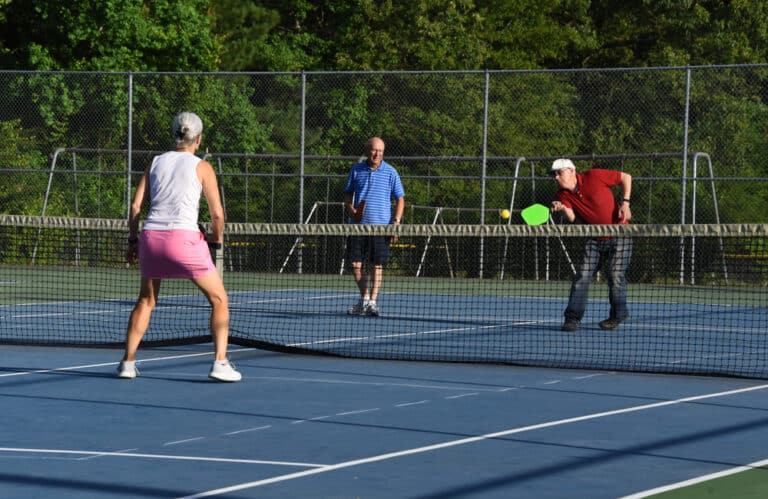 How Do You Keep Score In Pickleball Doubles?