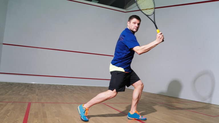 Are You Allowed To Switch Hands In Squash?