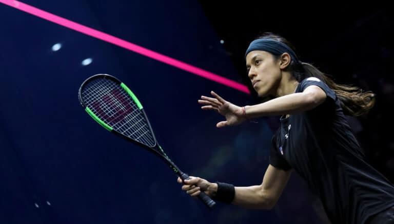 Can You Wear Gloves Playing Squash?