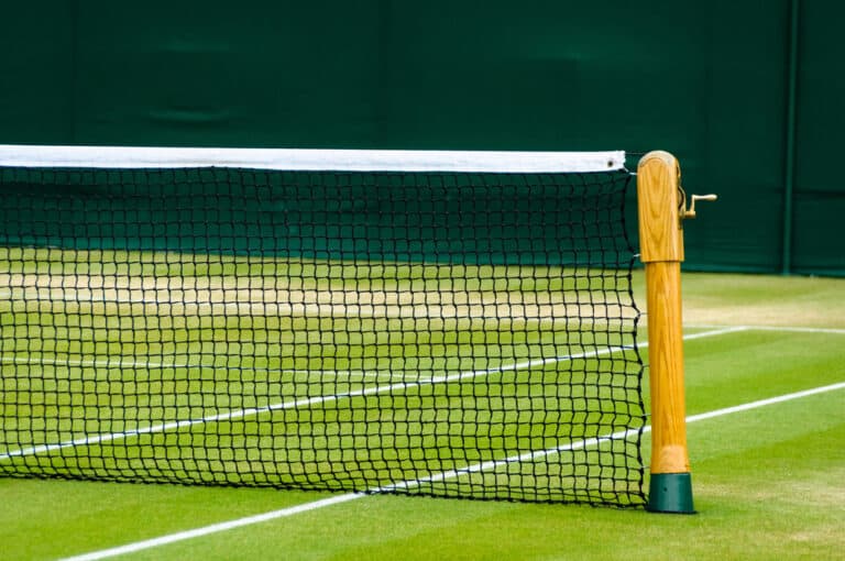 Should Tennis Nets Be Taken Down In The Winter?